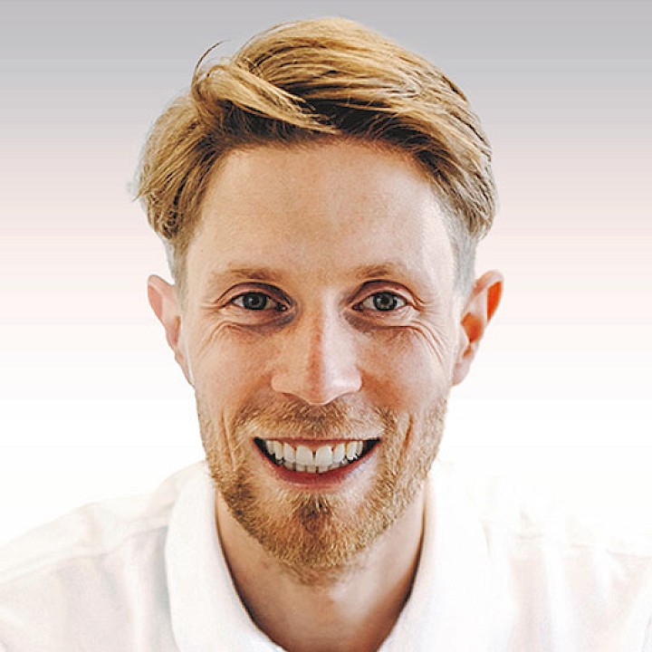 Dr. Mathias Kühn